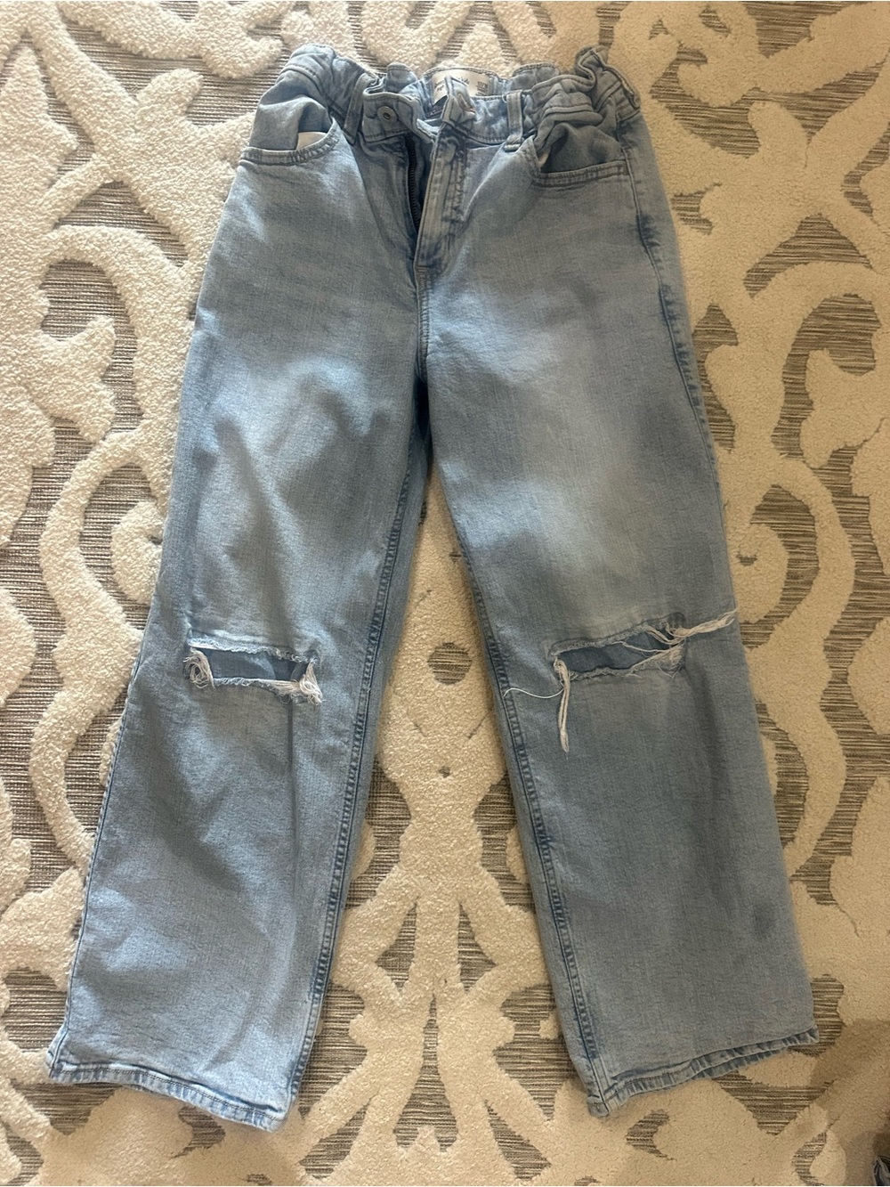 abercrombie kids Light Wash Distressed Jeans